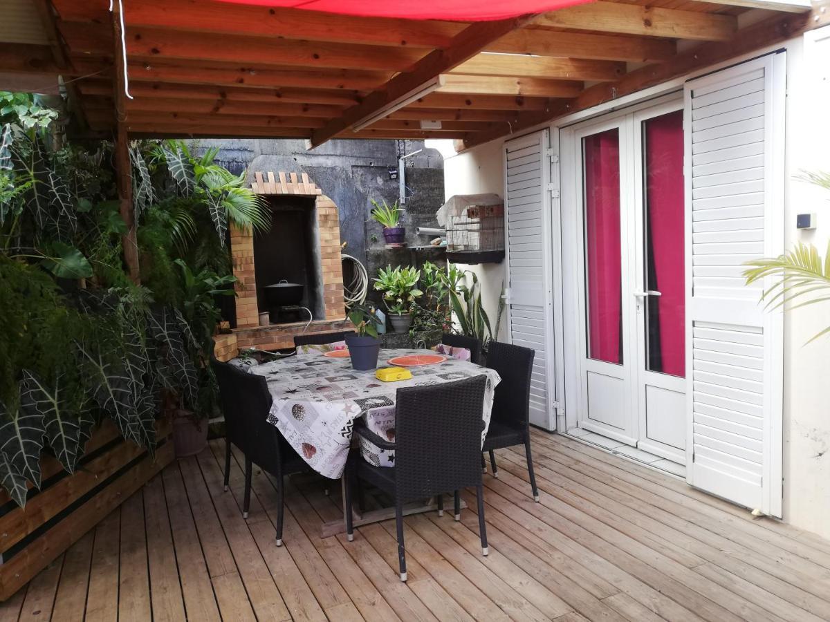 La Caz A Nou Apartment แซ็ง-ปีแยร์ ภายนอก รูปภาพ