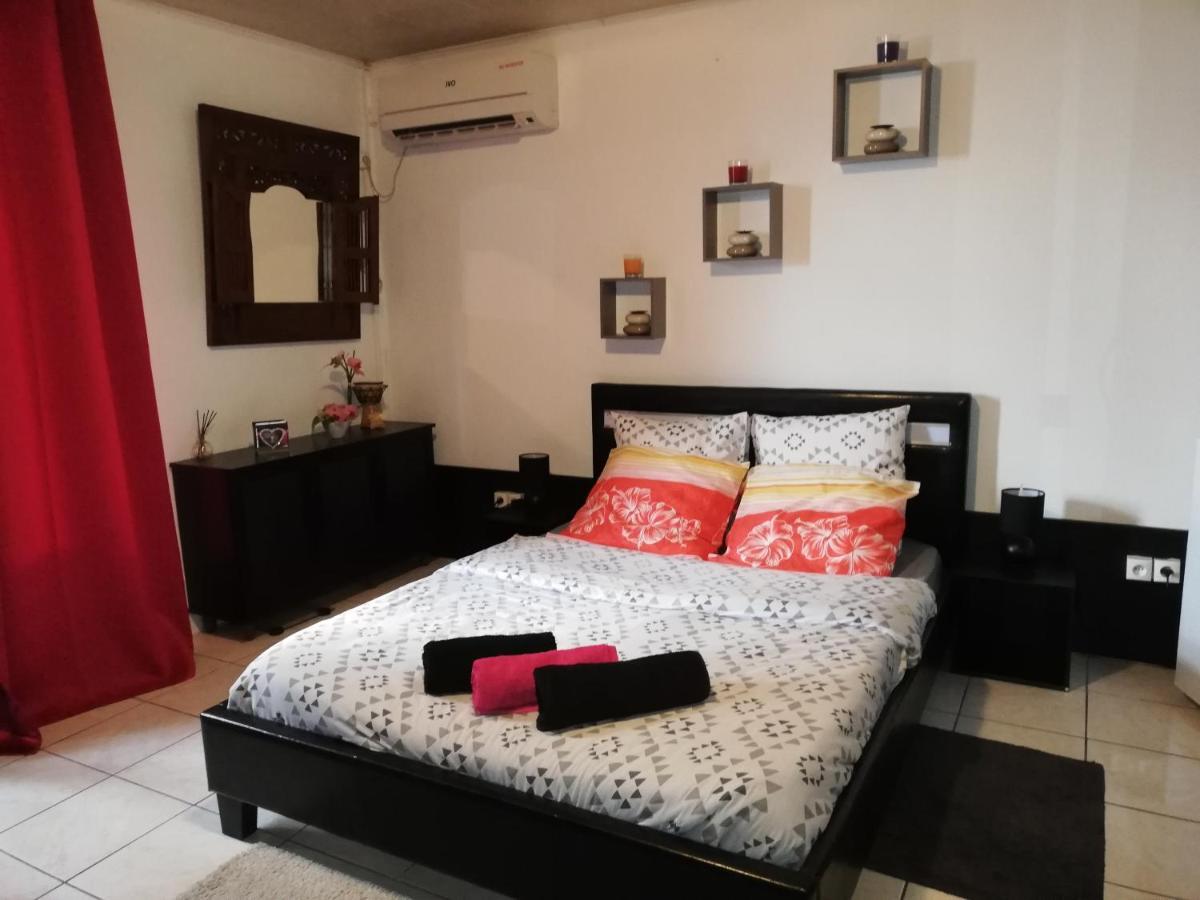 La Caz A Nou Apartment แซ็ง-ปีแยร์ ภายนอก รูปภาพ